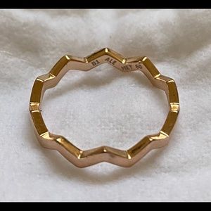 Pandora Rose Gold “Timeless Zigzag” Ring